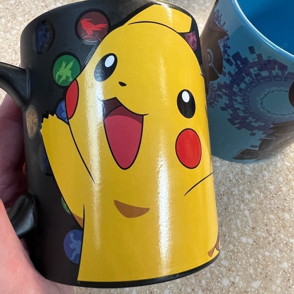 2 Just Funky 2016 Pokémon Mugs Yellow Cup Gengar Blue Mug